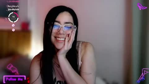 Snapshot of lauren_sweet7 chatting on October 5, 2025, 9:51 am Lauren online show from October 5, 2025, 9:51 am