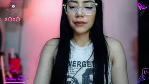Snapshot of lauren_sweet7 chatting on October 14, 2025, 3:29 am Lauren online show from October 14, 2025, 3:29 am