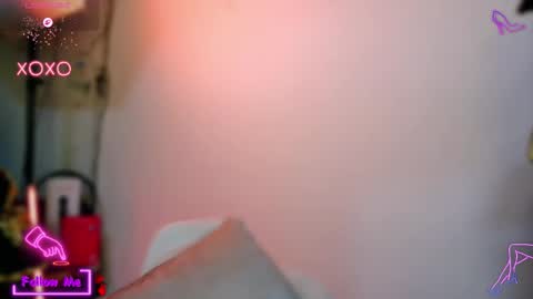 Lauren online show from November 20, 2025, 6:02 am