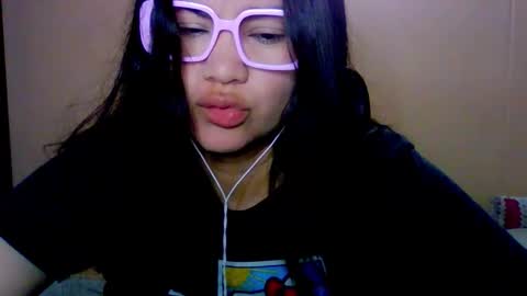 onlyfan laureng7 - 7 laureng2 online show from December 18, 2025, 9:15 am