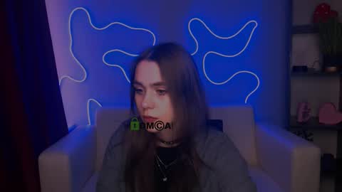 Laure online show from February 4, 2026, 1:17 pm