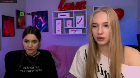 Laure online show from February 15, 2026, 10:14 am