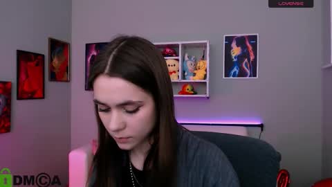 Laure online show from March 1, 2026, 10:28 am