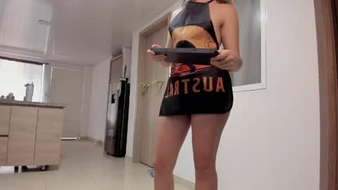 Snapshot of laurenn_111 chatting on June 4, 2026, 7:20 pm laurenn_111 online show from June 4, 2026, 7:20 pm