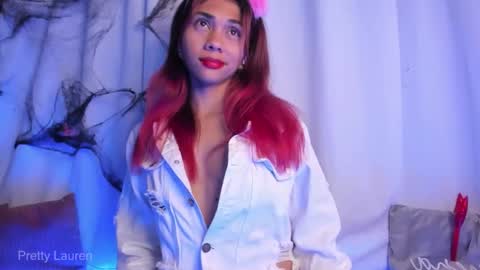 Lauren online show from October 25, 2025, 4:31 am