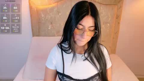 laurenn_smitth online show from February 21, 2026, 12:39 pm
