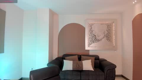 Laurent Rosse  online show from March 18, 2026, 7:50 pm