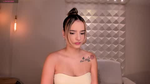 Laurent Rosse  online show from April 5, 2026, 5:54 pm