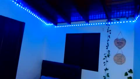 marcela online show from January 11, 2026, 1:43 am