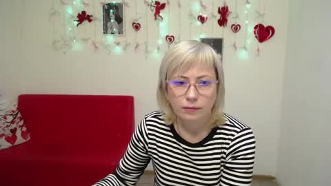 Lauren online show from February 8, 2026, 5:33 am