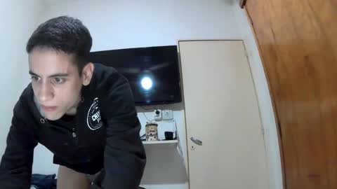 Lautaro online show from December 2, 2024, 6:09 am