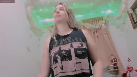 Lauu G online show from December 9, 2024, 3:50 am