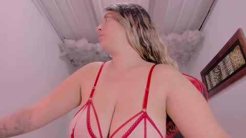 Lauu G online show from October 2, 2025, 9:16 am