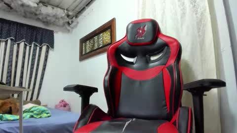 Lauu G online show from May 14, 2026, 10:44 am