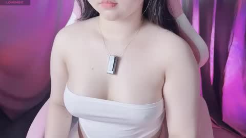 Snapshot of lavender_02 chatting on February 5, 2026, 4:11 pm Tina online show from February 5, 2026, 4:11 pm