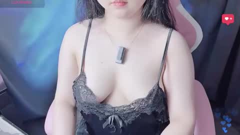 Snapshot of lavender_02 chatting on February 9, 2026, 5:50 pm Tina online show from February 9, 2026, 5:50 pm