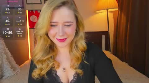 Snapshot of lavender_tender chatting on February 20, 2026, 8:31 pm Lav online show from February 20, 2026, 8:31 pm