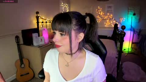 Snapshot of lavenderrzz19 chatting on June 28, 2026, 3:18 pm Lavenderrzz online show from June 28, 2026, 3:18 pm