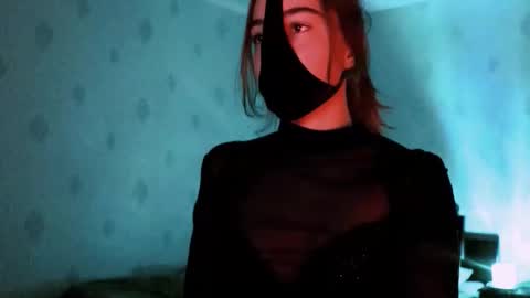 Lavinda online show from October 11, 2025, 5:33 pm