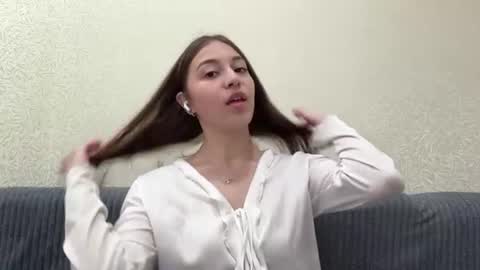 Elina online show from July 10, 2026, 7:16 pm