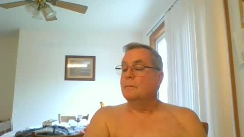 Snapshot of lawnboy62 chatting on December 9, 2024, 9:26 pm lawnboy62 online show from December 9, 2024, 9:26 pm