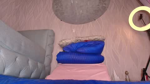 Lay Madison  online show from January 20, 2025, 10:59 pm