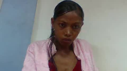 layah157855 online show from July 13, 2026, 7:00 am