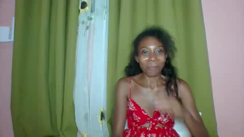 layannek online show from March 22, 2026, 4:32 pm