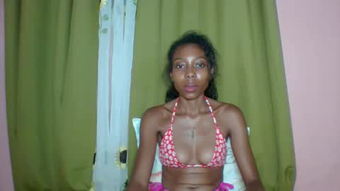 layannek online show from March 31, 2026, 2:24 am