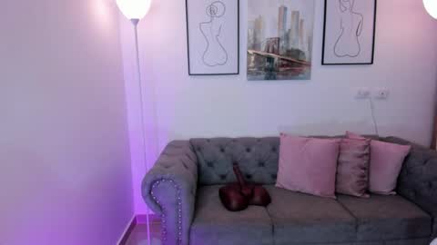 Layla Breezee online show from March 8, 2026, 12:31 pm