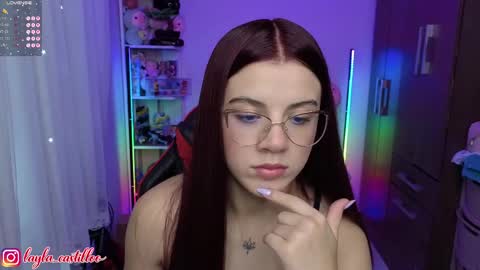 Layla online show from April 21, 2026, 6:44 pm