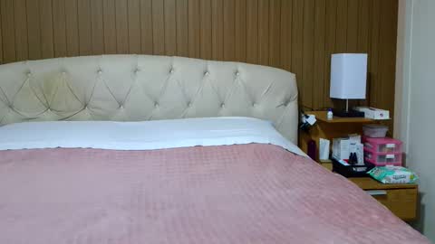 kelly online show from February 2, 2026, 1:15 am