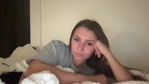 laylahlaylah1 online show from October 12, 2025, 7:51 am