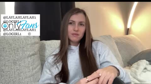 laylahlaylah1 online show from January 9, 2026, 6:42 pm