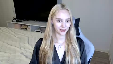 LaylaPretty001 online show from July 7, 2026, 7:23 am
