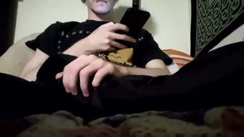 Snapshot of laymetorest420 chatting on January 28, 2025, 7:53 am Stitch online show from January 28, 2025, 7:53 am