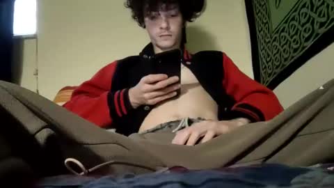 Snapshot of laymetorest420 chatting on February 10, 2025, 12:50 pm Stitch online show from February 10, 2025, 12:50 pm