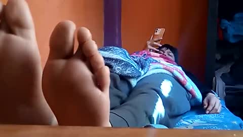 lazyebone online show from January 13, 2026, 6:46 pm