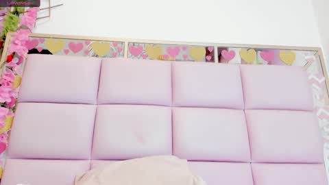 Lea online show from December 30, 2024, 3:02 pm