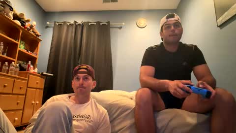 Snapshot of leaderzac chatting on March 31, 2026, 2:13 am leaderzac online show from March 31, 2026, 2:13 am