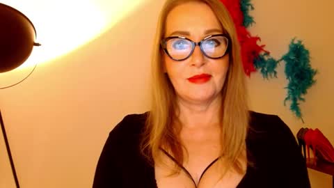 Snapshot of leadesire chatting on January 30, 2025, 3:29 pm LEA online show from January 30, 2025, 3:29 pm