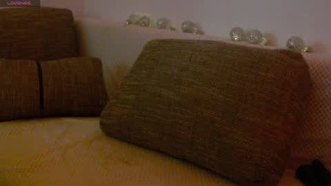 Dia online show from April 1, 2026, 4:13 am