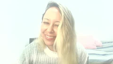 leah_susman online show from November 13, 2025, 4:33 am