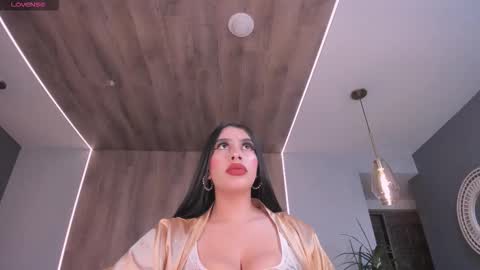 Snapshot of leahlombardi_ chatting on November 29, 2025, 3:31 am leahlombardi_ online show from November 29, 2025, 3:31 am