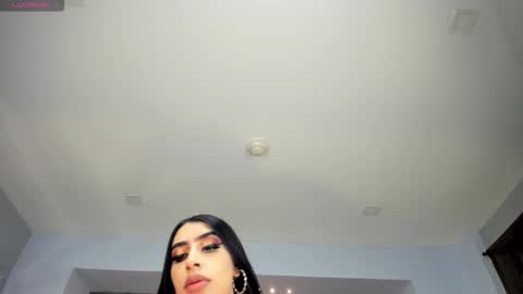 Snapshot of leahlombardi_ chatting on December 18, 2025, 2:50 am leahlombardi_ online show from December 18, 2025, 2:50 am