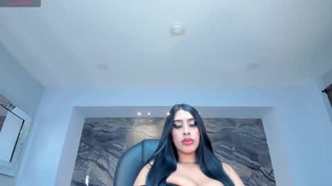 Snapshot of leahlombardi_ chatting on December 20, 2025, 3:13 am leahlombardi_ online show from December 20, 2025, 3:13 am