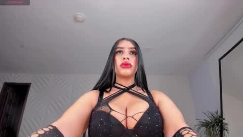 Snapshot of leahlombardi_ chatting on February 7, 2026, 3:32 am leahlombardi_ online show from February 7, 2026, 3:32 am