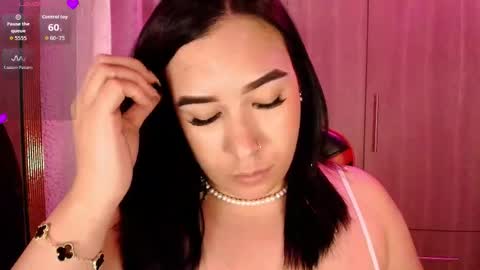 leah online show from November 30, 2025, 1:31 am