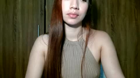 leanaalhub online show from July 4, 2026, 9:43 pm