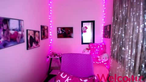 Snapshot of leandra_sex chatting on December 4, 2024, 12:25 pm Leandra online show from December 4, 2024, 12:25 pm